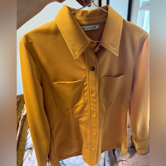 Too bright for me.wore once. - Picture 2 of 2